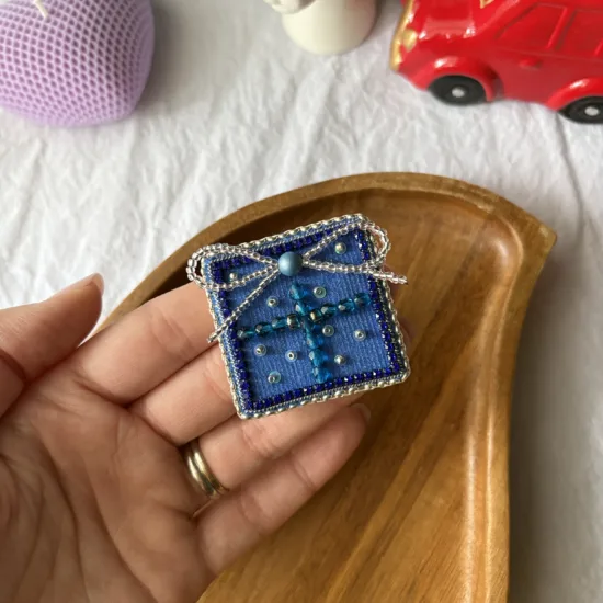 Broșă Cadou Albastru