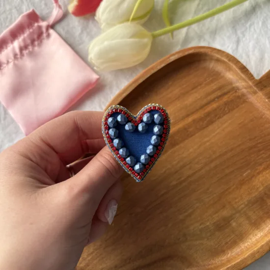 Broșă Inimă Catifea Albastru-Rosu