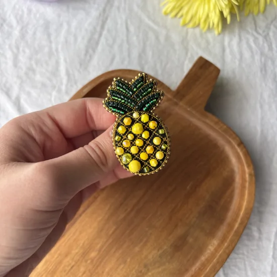 Broșă Ananas